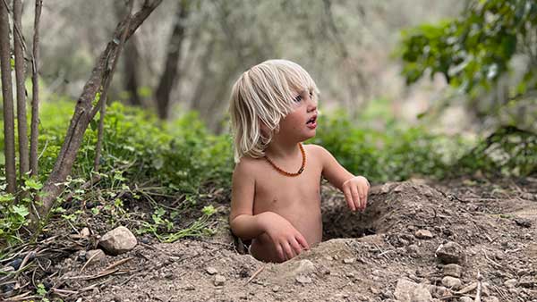 Laying the Foundations - The Free Folk Project